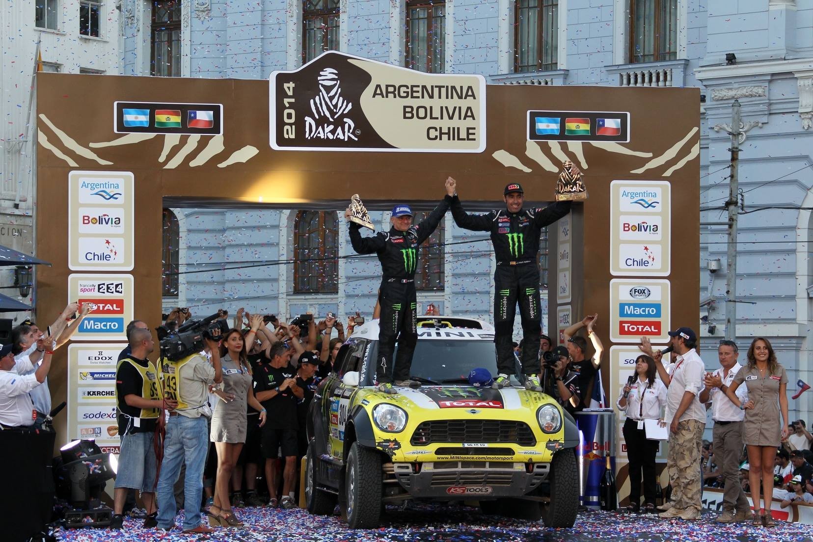 Podio Exclusivo de MINI, rally Dakar. Podio Exclusivo de MINI, rally Dakar.